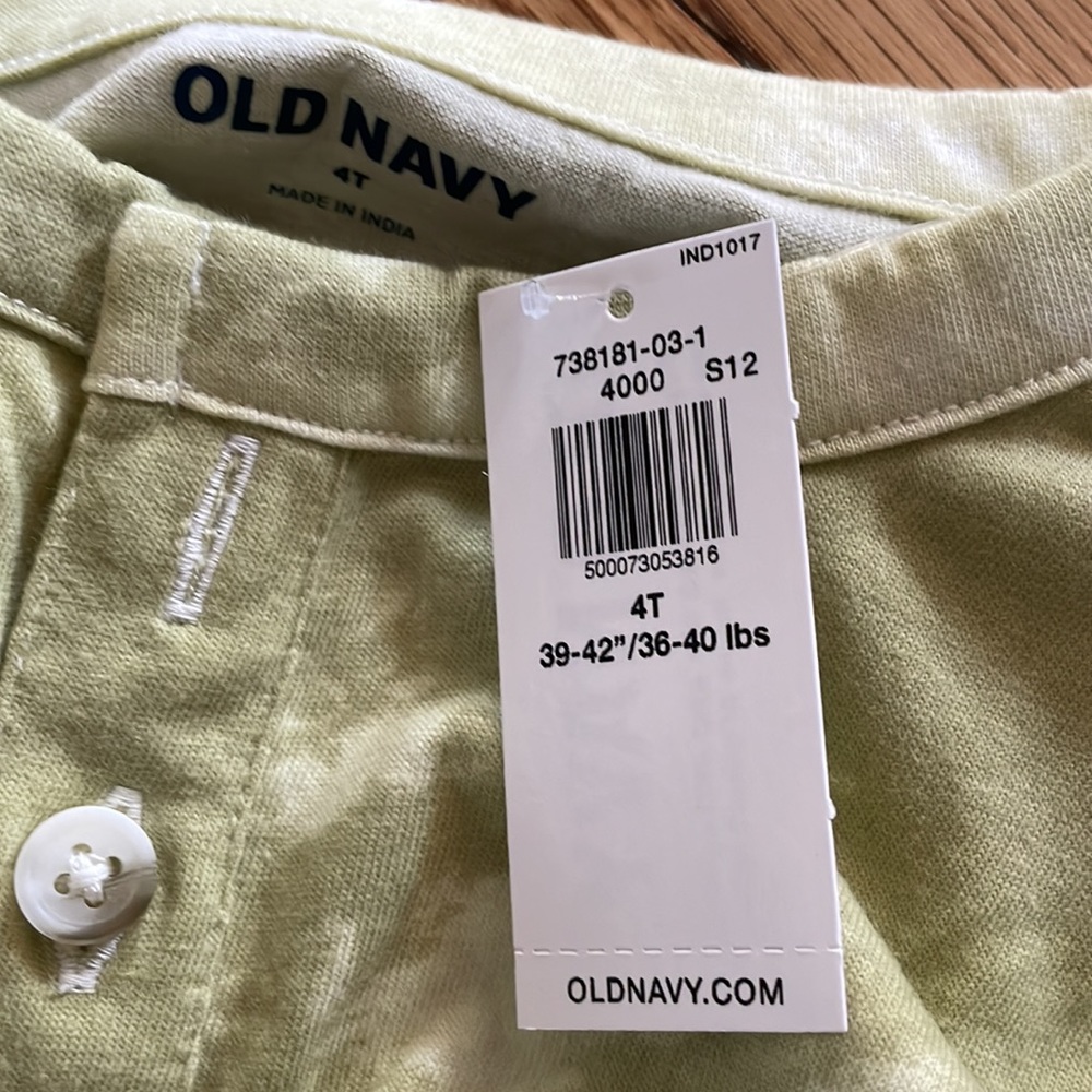 🍁Old Navy Long Sleeve Tee - Picture 7 of 7